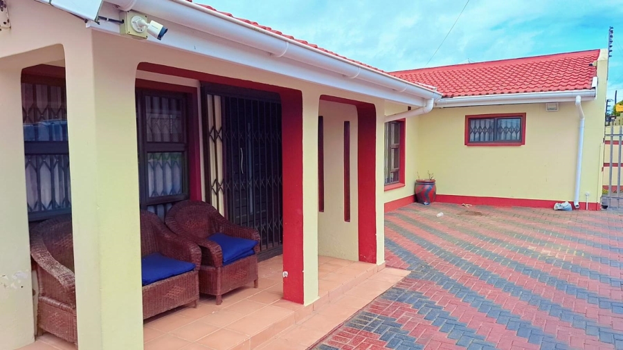 2 Bedroom Property for Sale in Mdantsane Eastern Cape